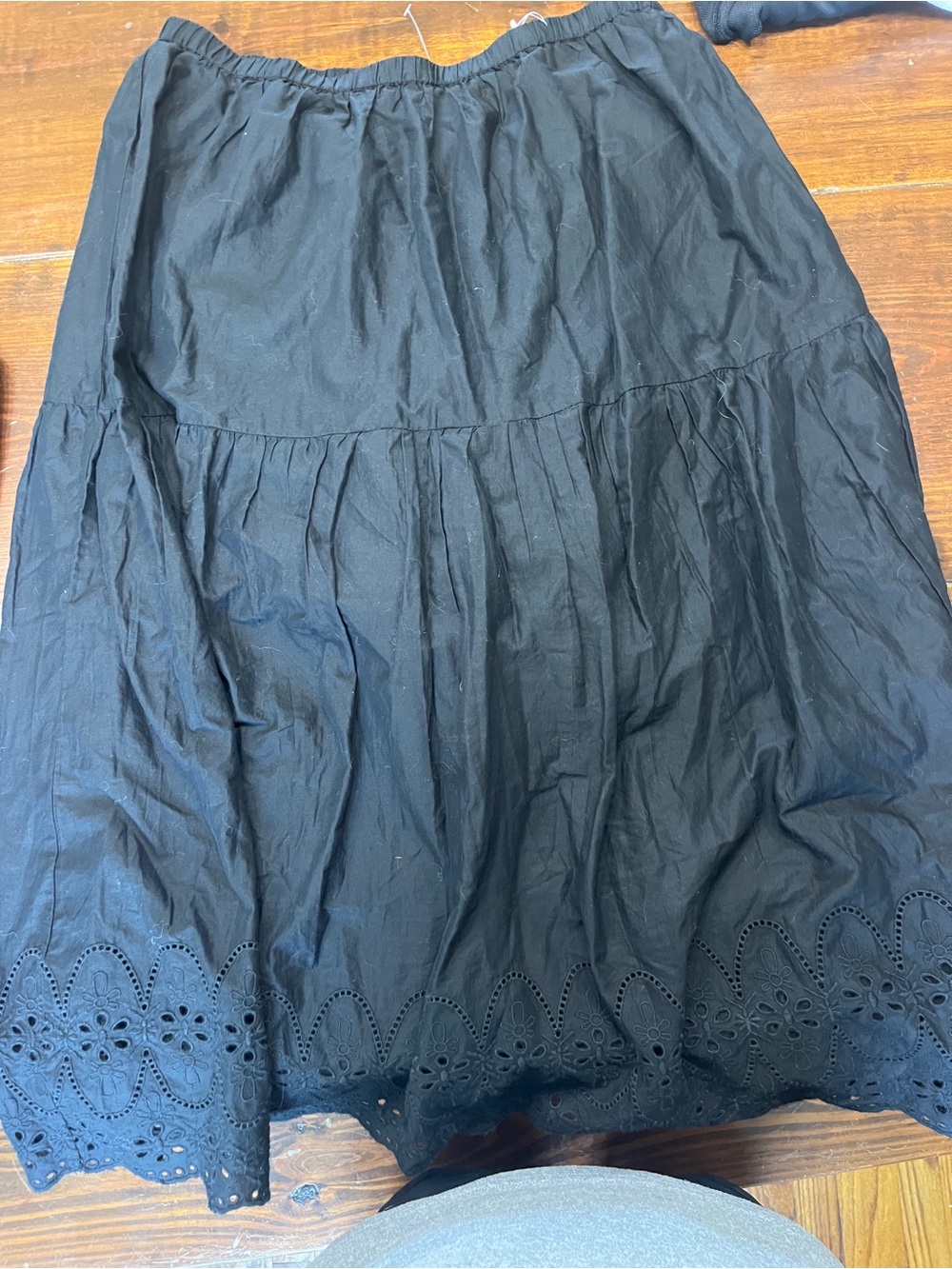 GAP Black Eyelet-Hem A-Line Skirt